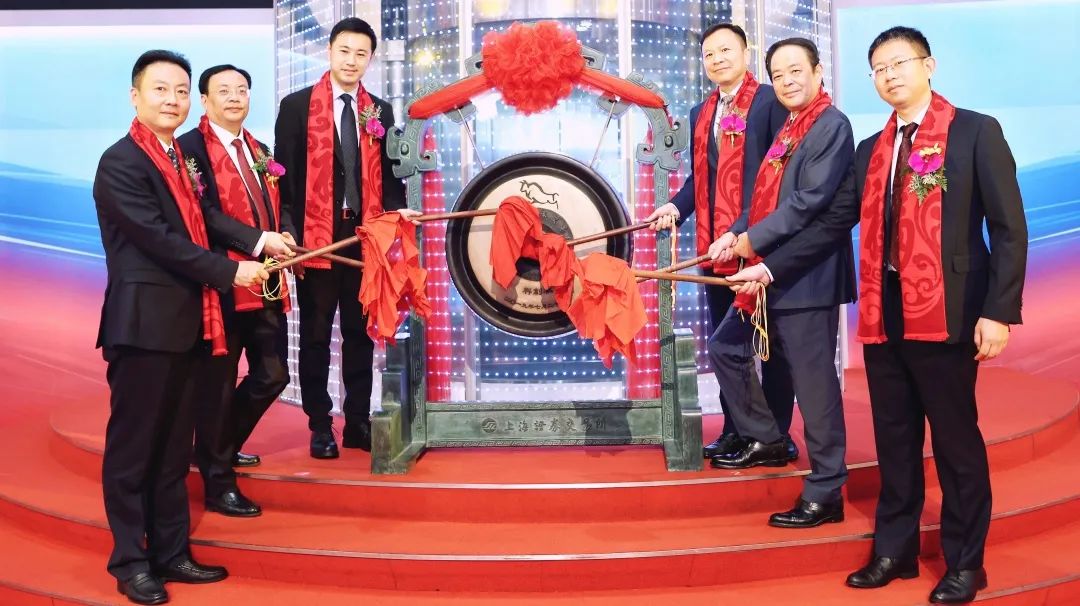 踏石留印 蓄力远航 | 2021年龙八long8股份大事记
